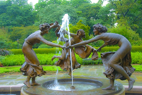 Garden Statuary on Ny  Central Park Conservatory Garden   S Statues   The Weblicist Of